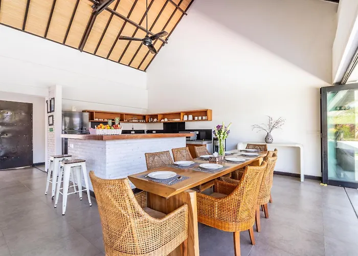 Boutique Doretanh Jimbaran Villa *