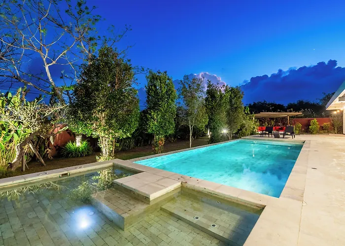 Boutique Doretanh Jimbaran Villa *